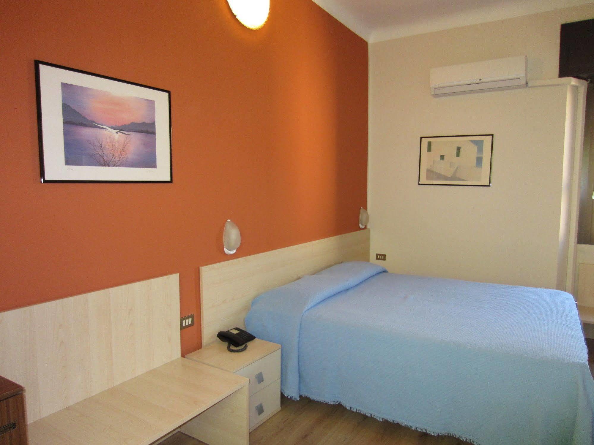 Hotel Europa Sesto San Giovanni Εξωτερικό φωτογραφία