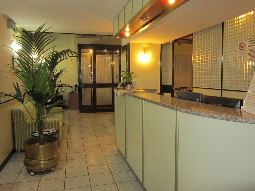 Hotel Europa Sesto San Giovanni Εξωτερικό φωτογραφία